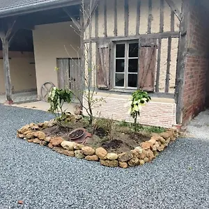 Couette-café Maison Lacourrege, Urgosse